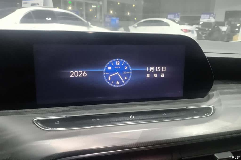 Buick GL6, 2023 13