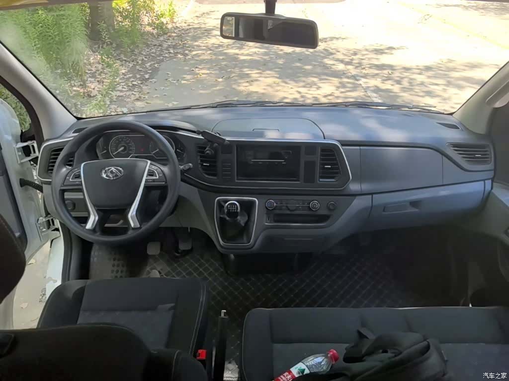 Maxus V80, 2026 10