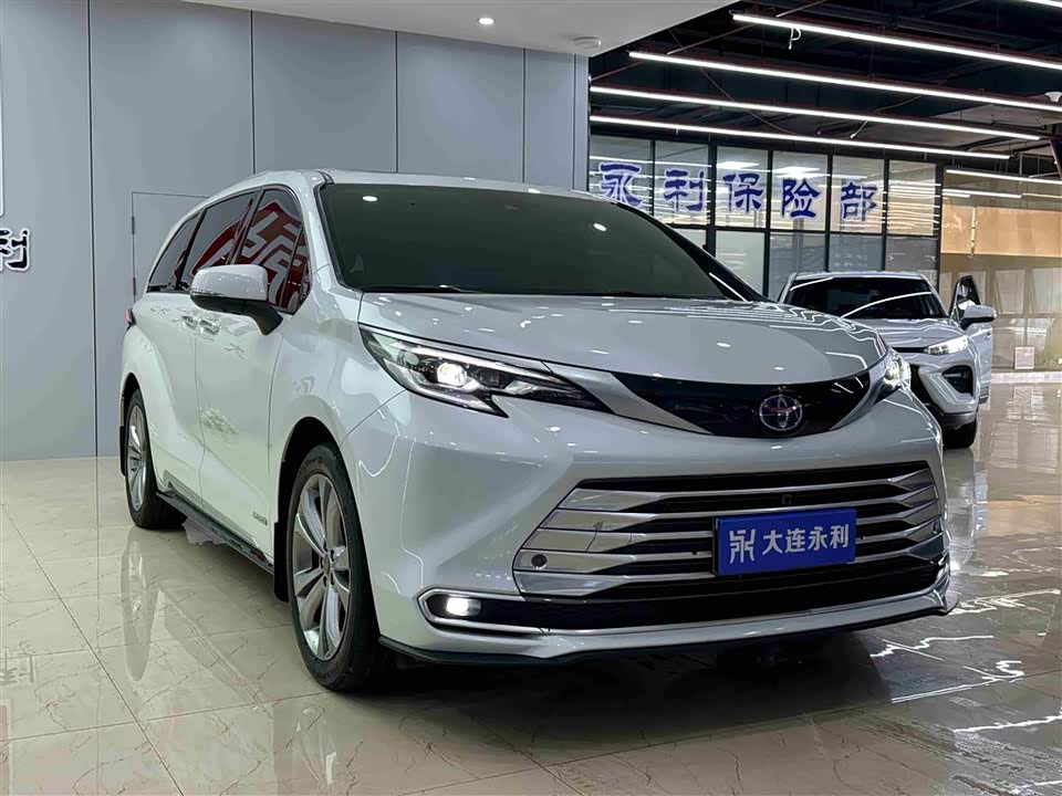 Toyota SIENNA