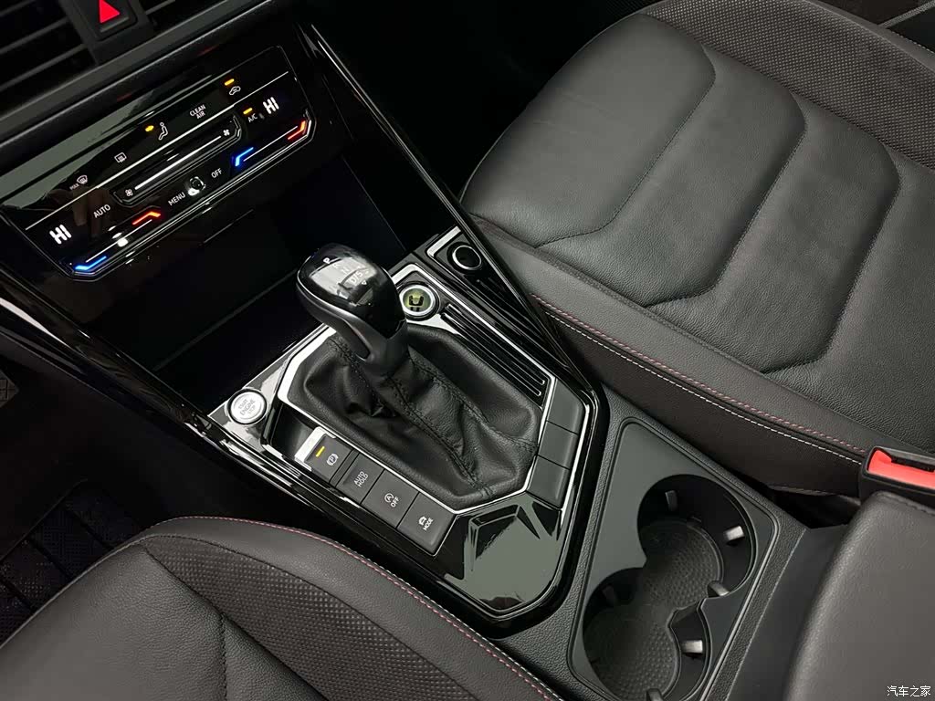 Volkswagen Tayron, 2022 14