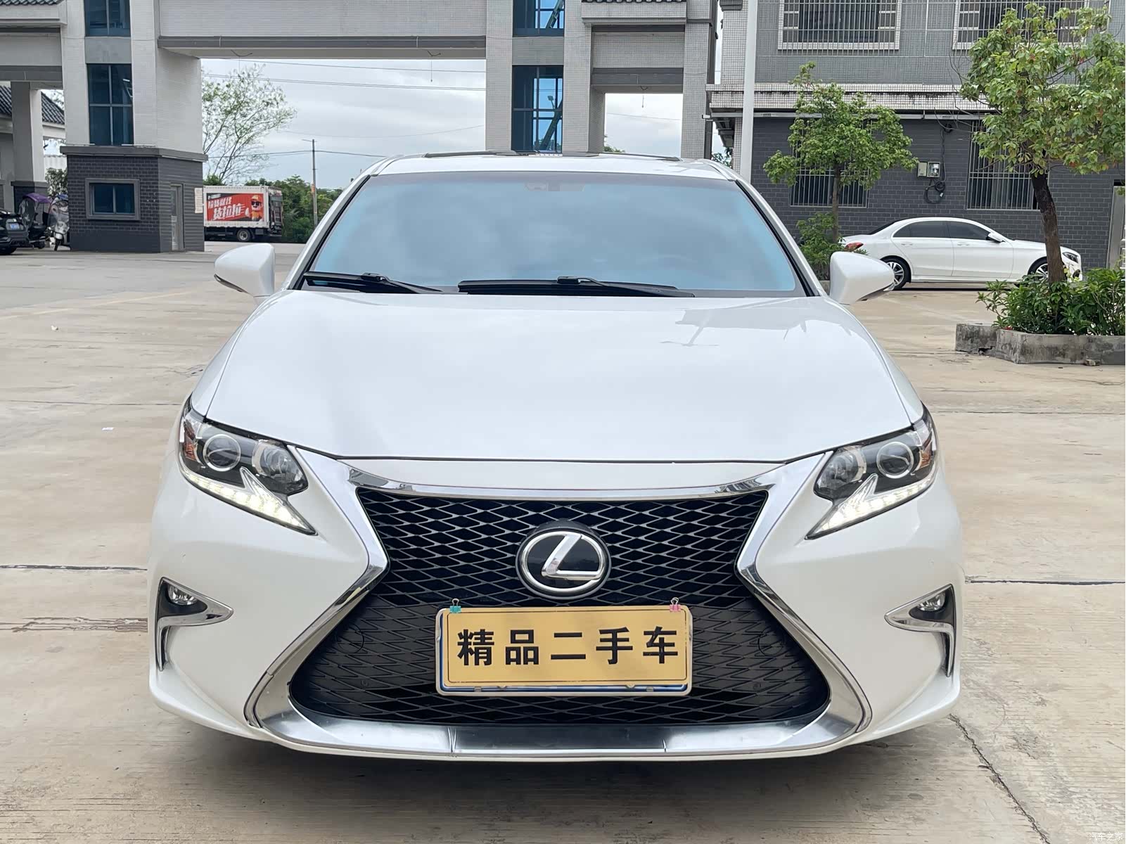 Lexus ES, 2016 2