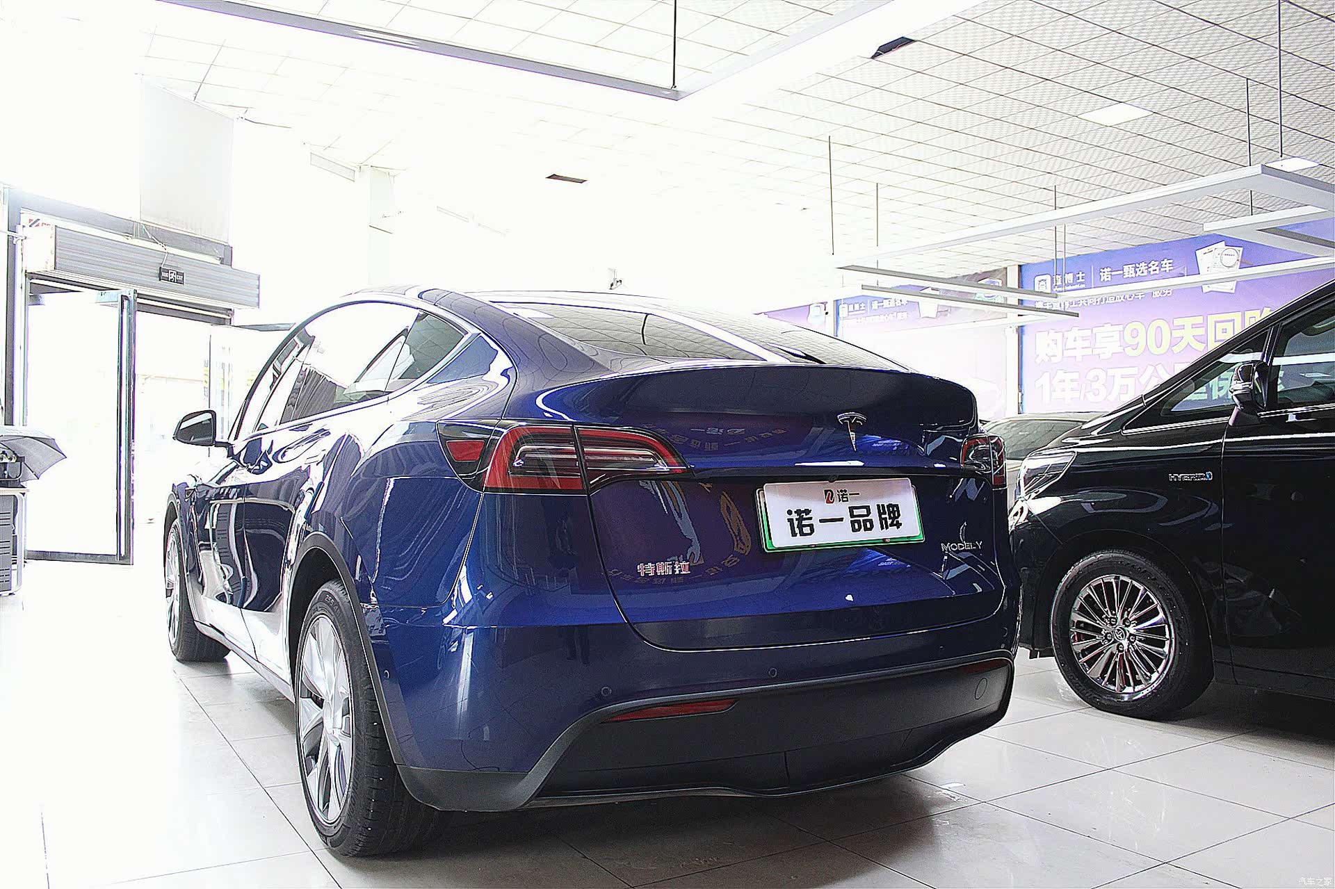 Tesla Model Y, 2022 12