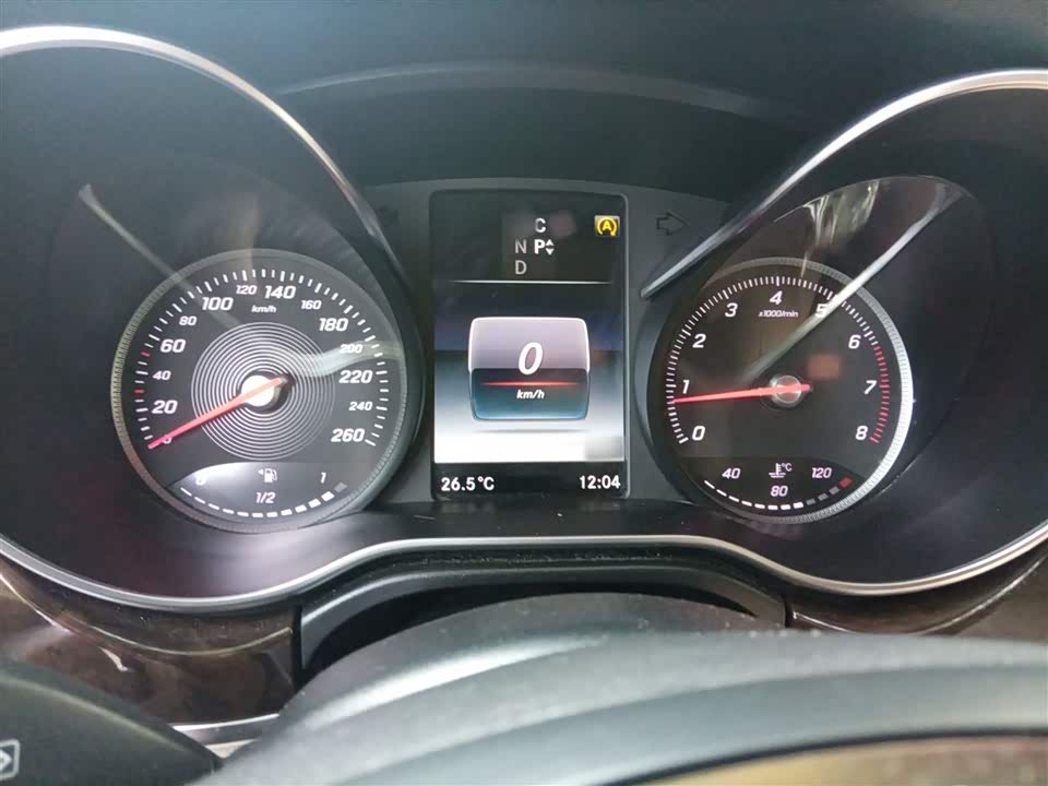 Mercedes-Benz V-class