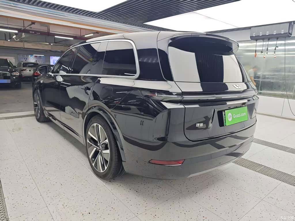 Li Auto L9, 2023 все фото