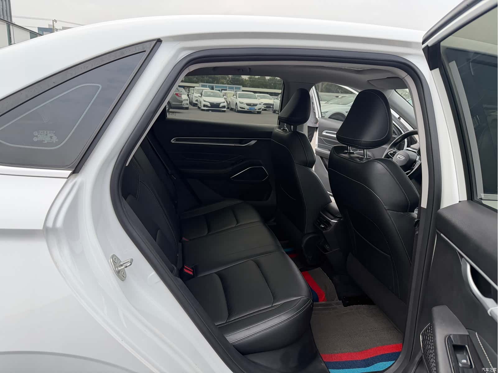 Geely Emgrand, 2021 12