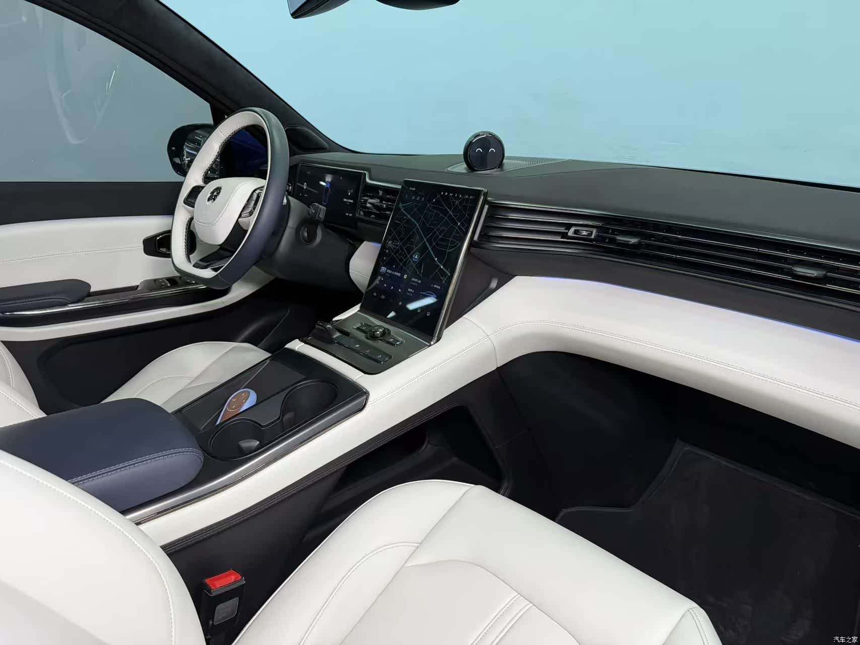 NIO EC6, 2021 11