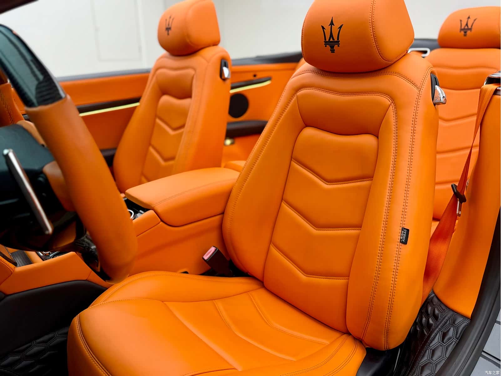 Maserati GranCabrio, 2014 16
