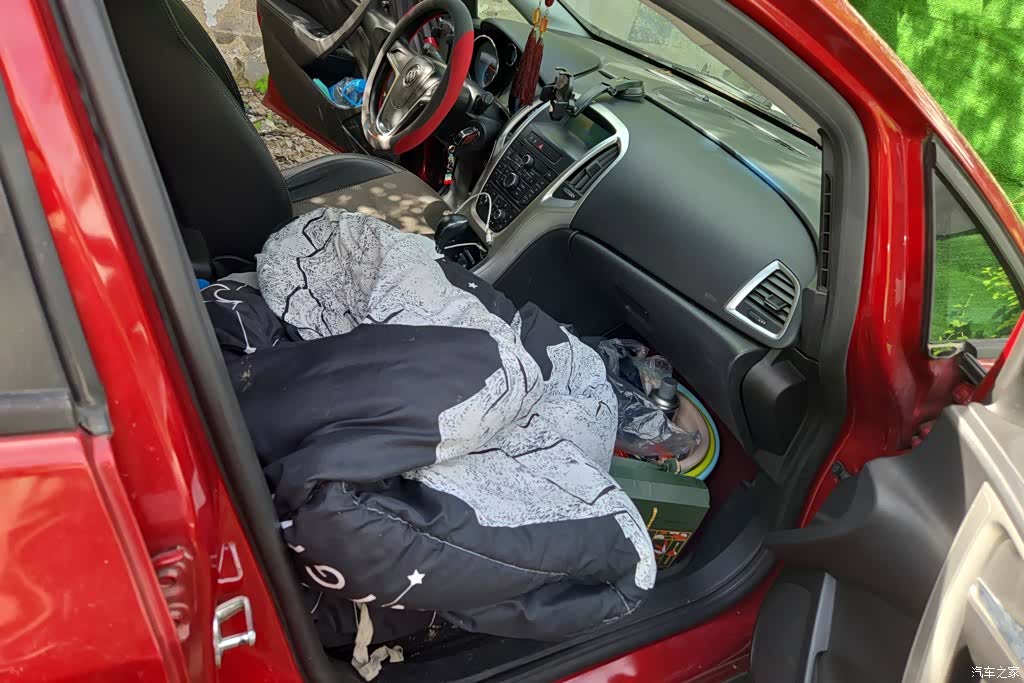 Buick XT, 2013 8