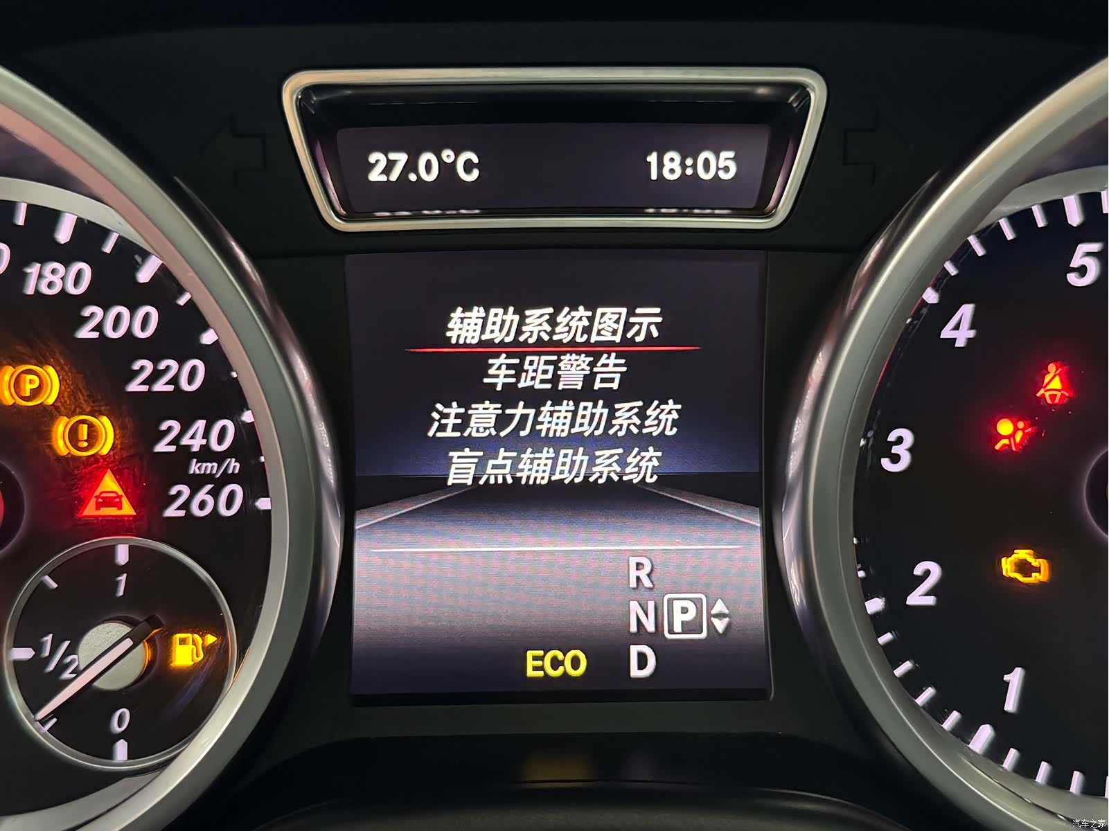 Mercedes-Benz M-Class, 2015 27