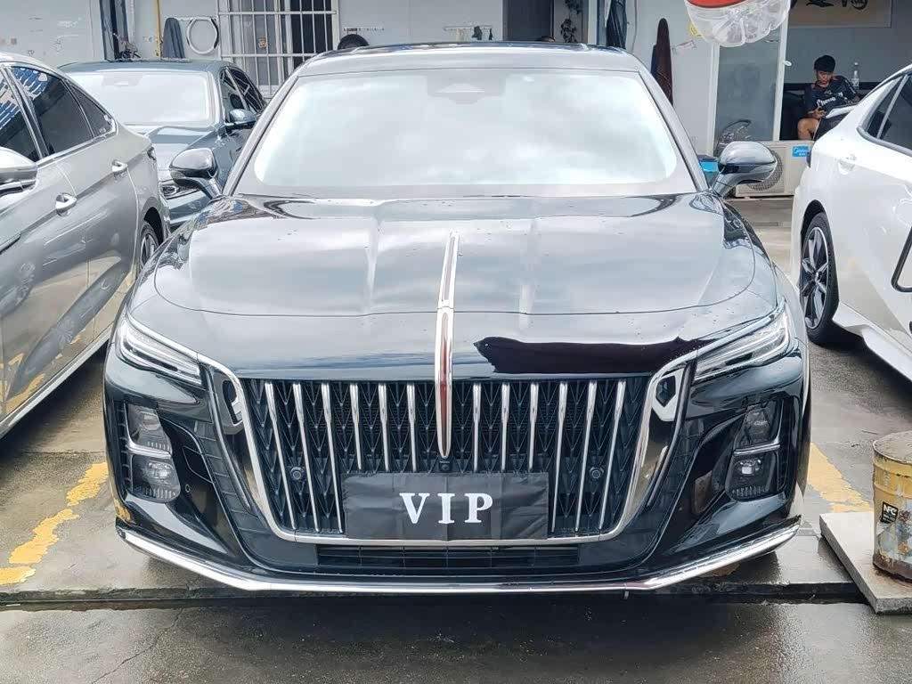 Hongqi H5