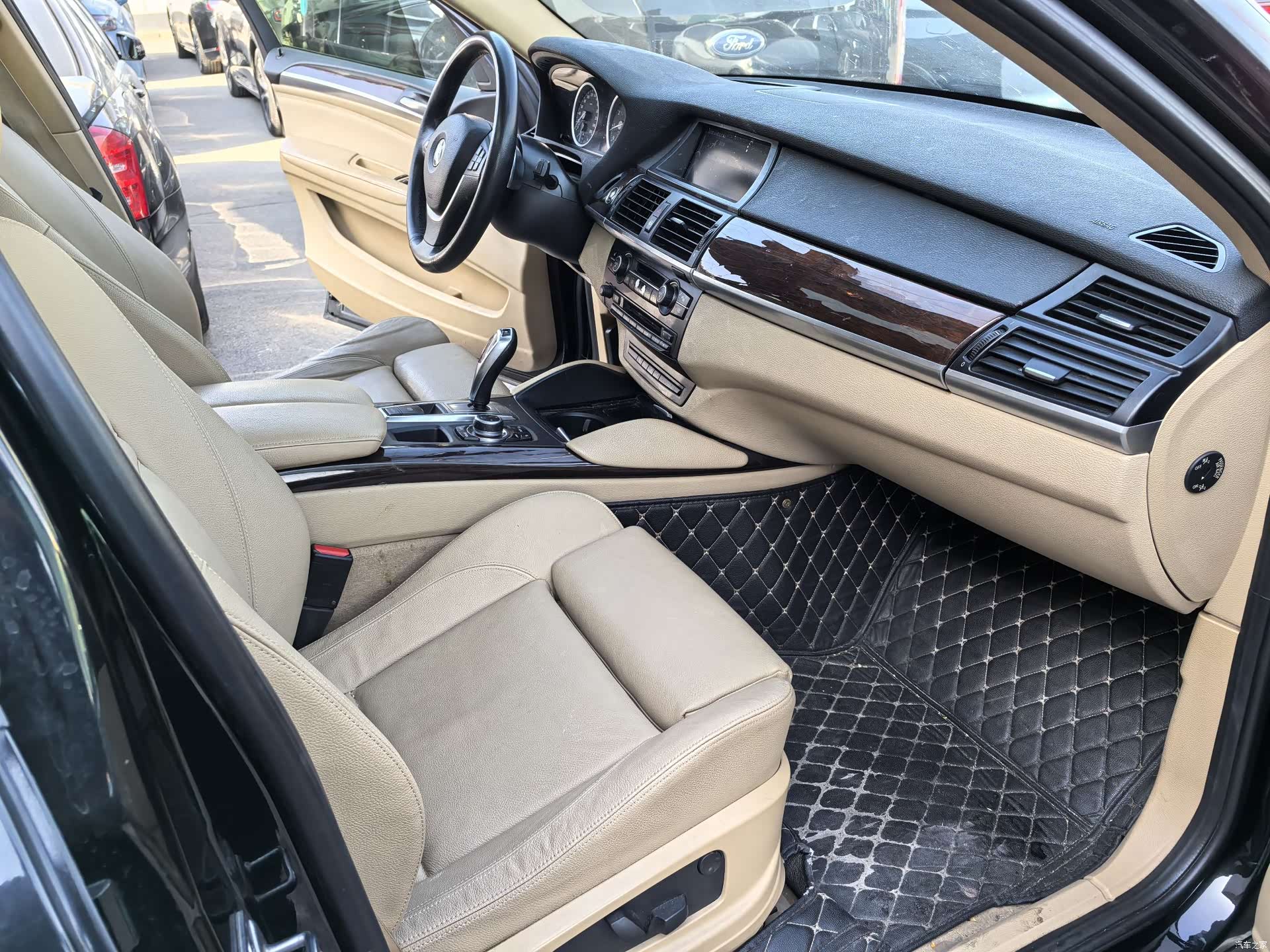 BMW X6, 2012 12