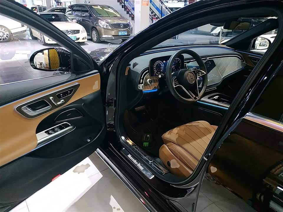 Mercedes-Benz E-class Mercedes-Benz E-class