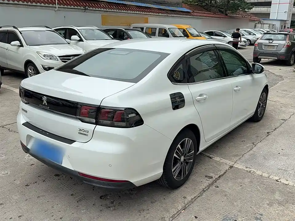 Peugeot 308