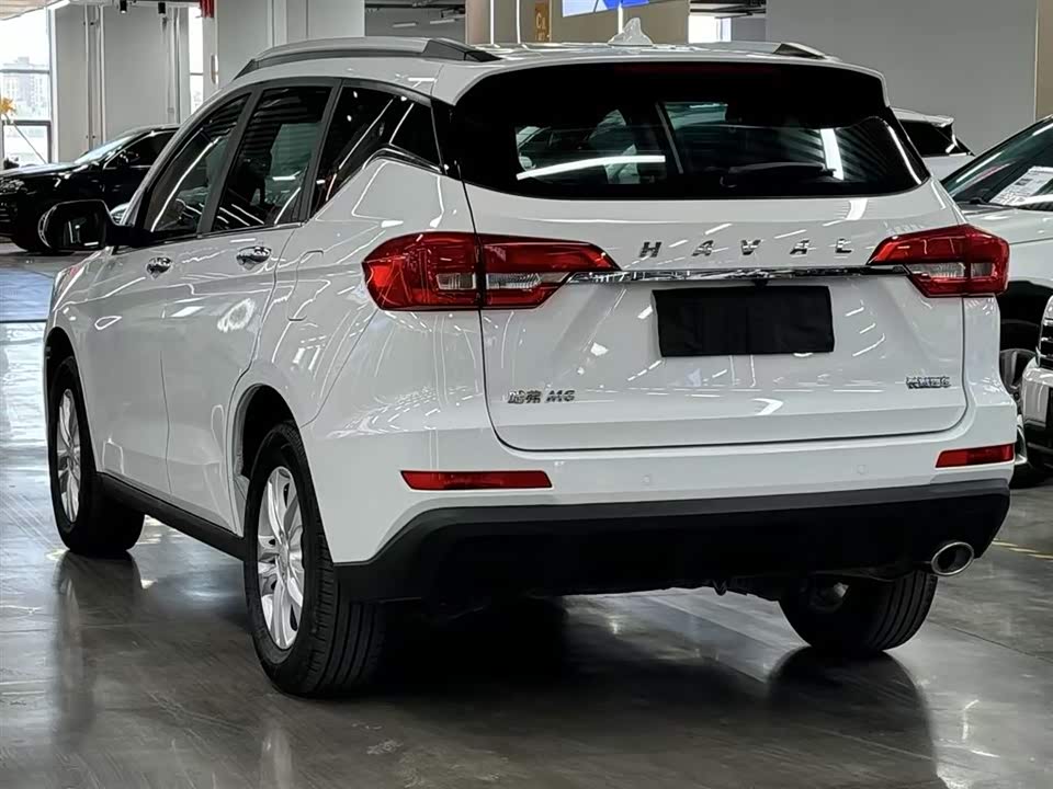 Haval M6