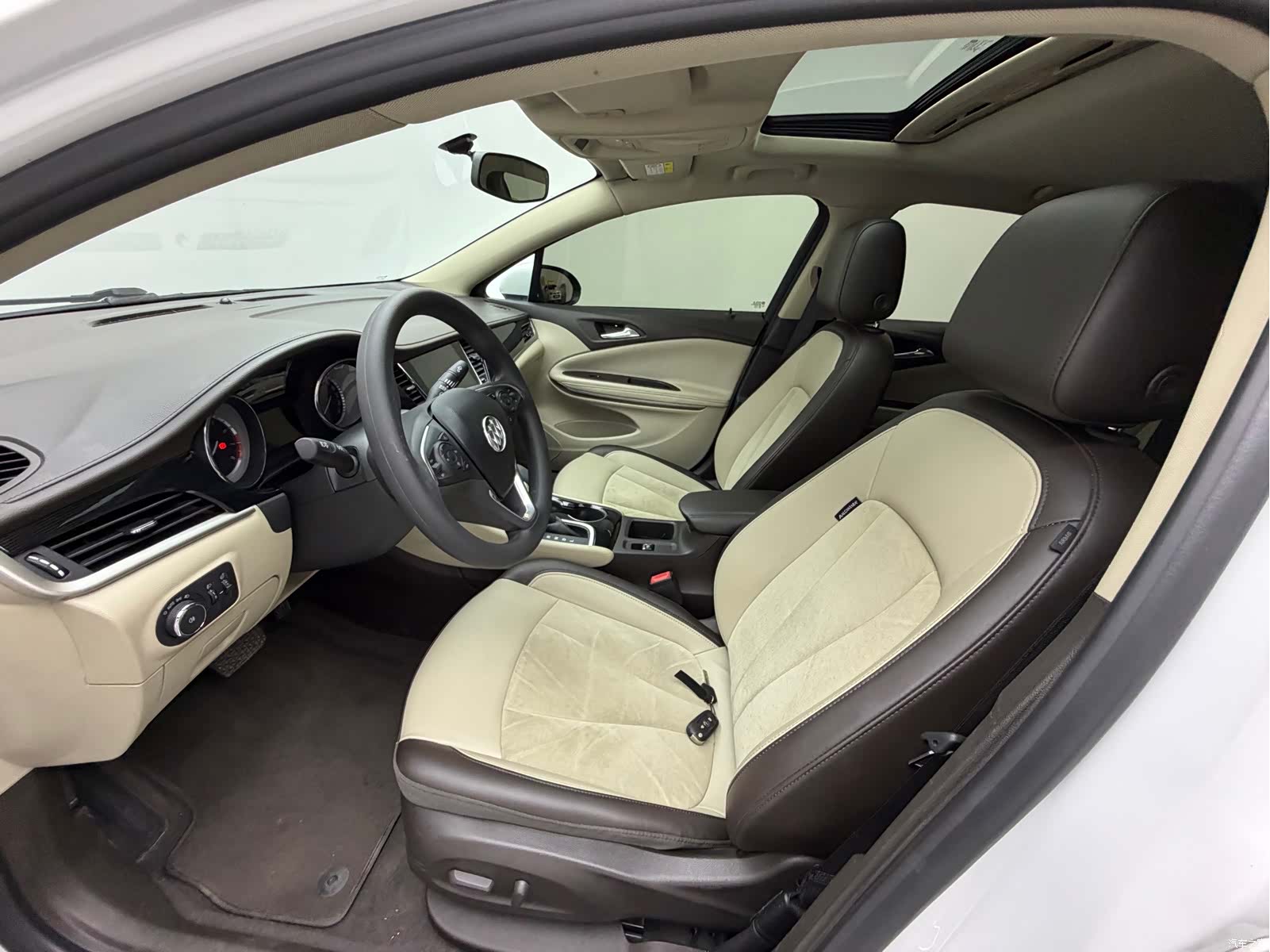 Buick Verano, 2017 все фото