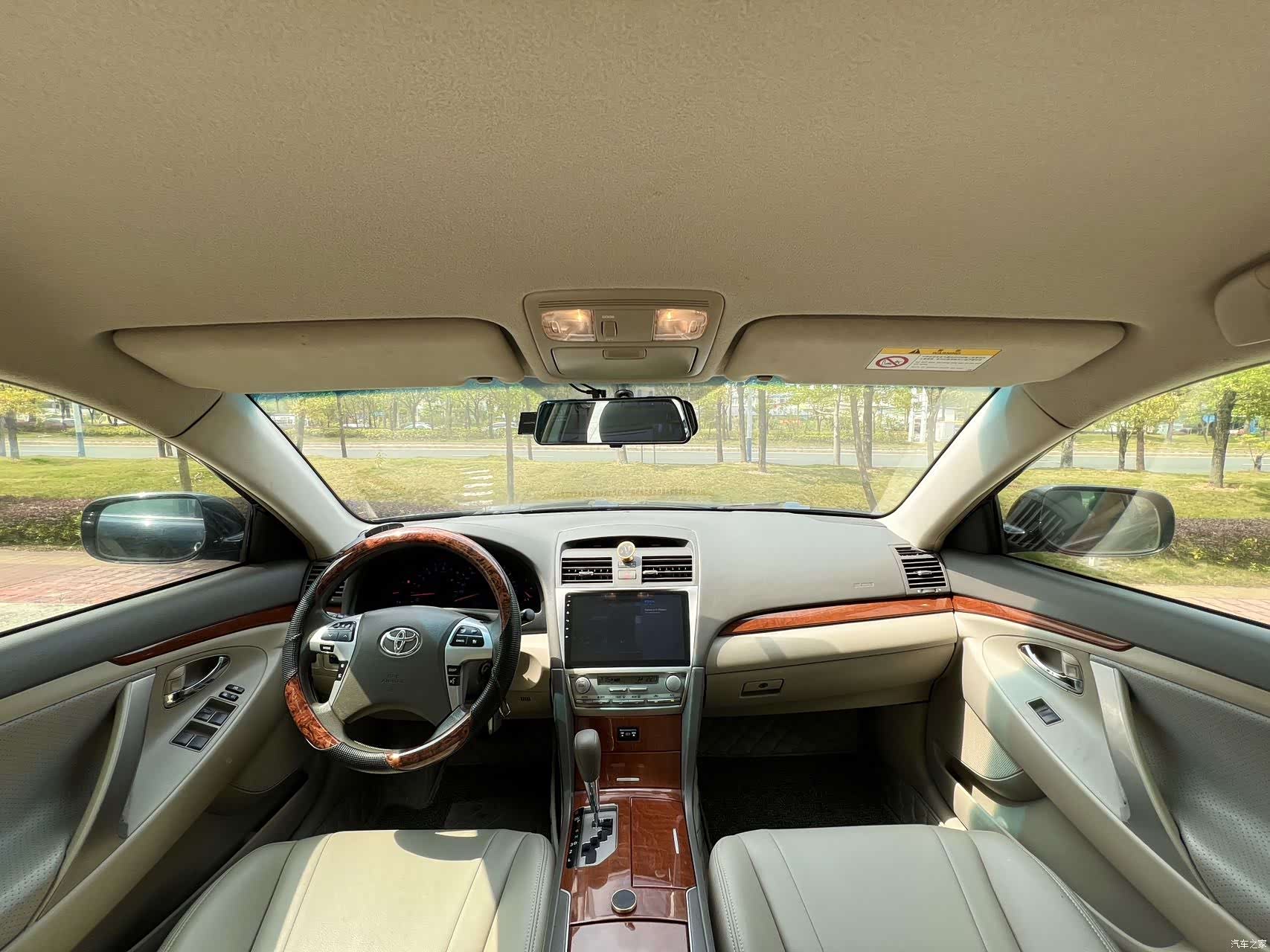 Toyota Camry, 2014 все фото