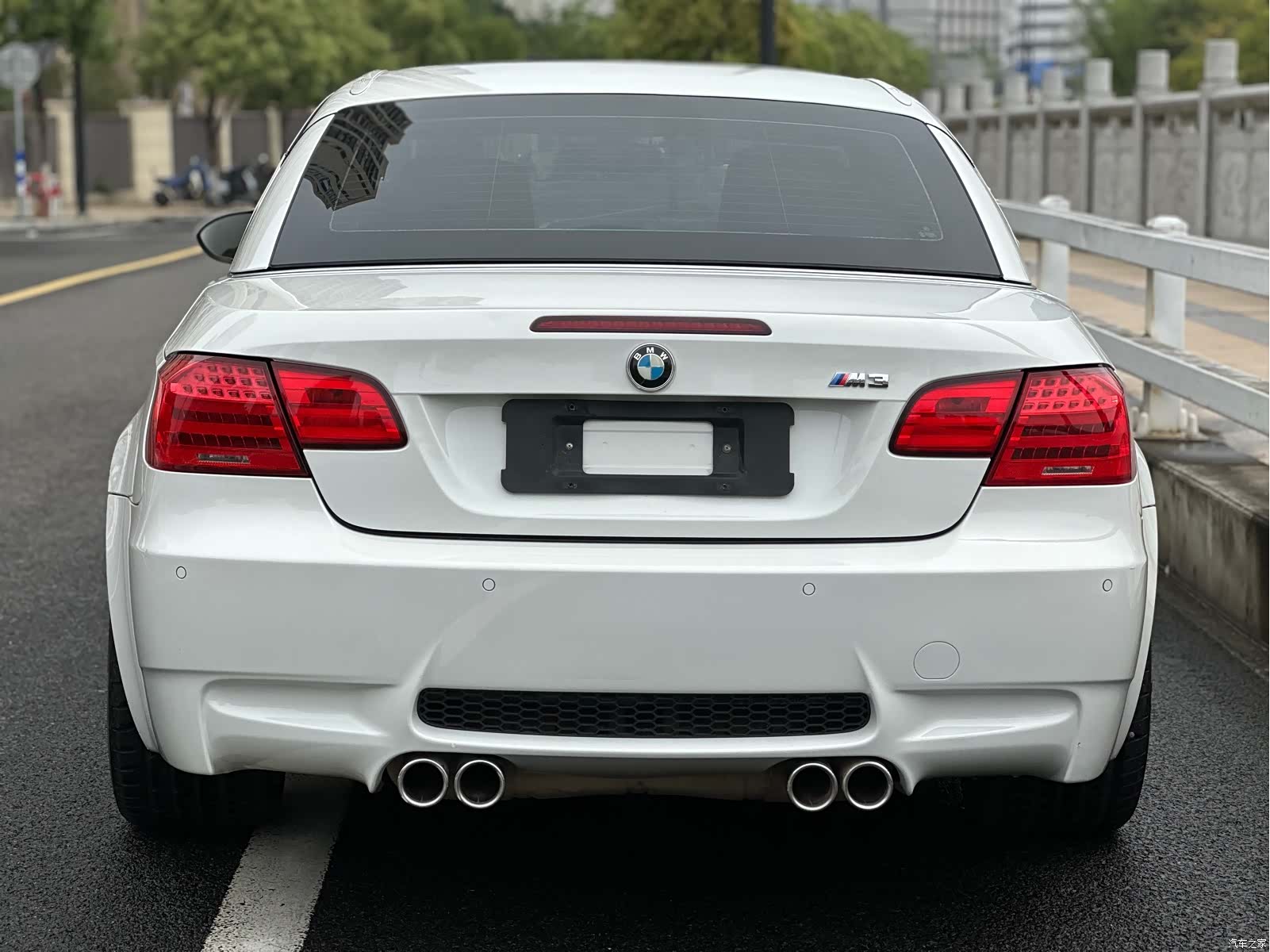 BMW M3, 2011 19