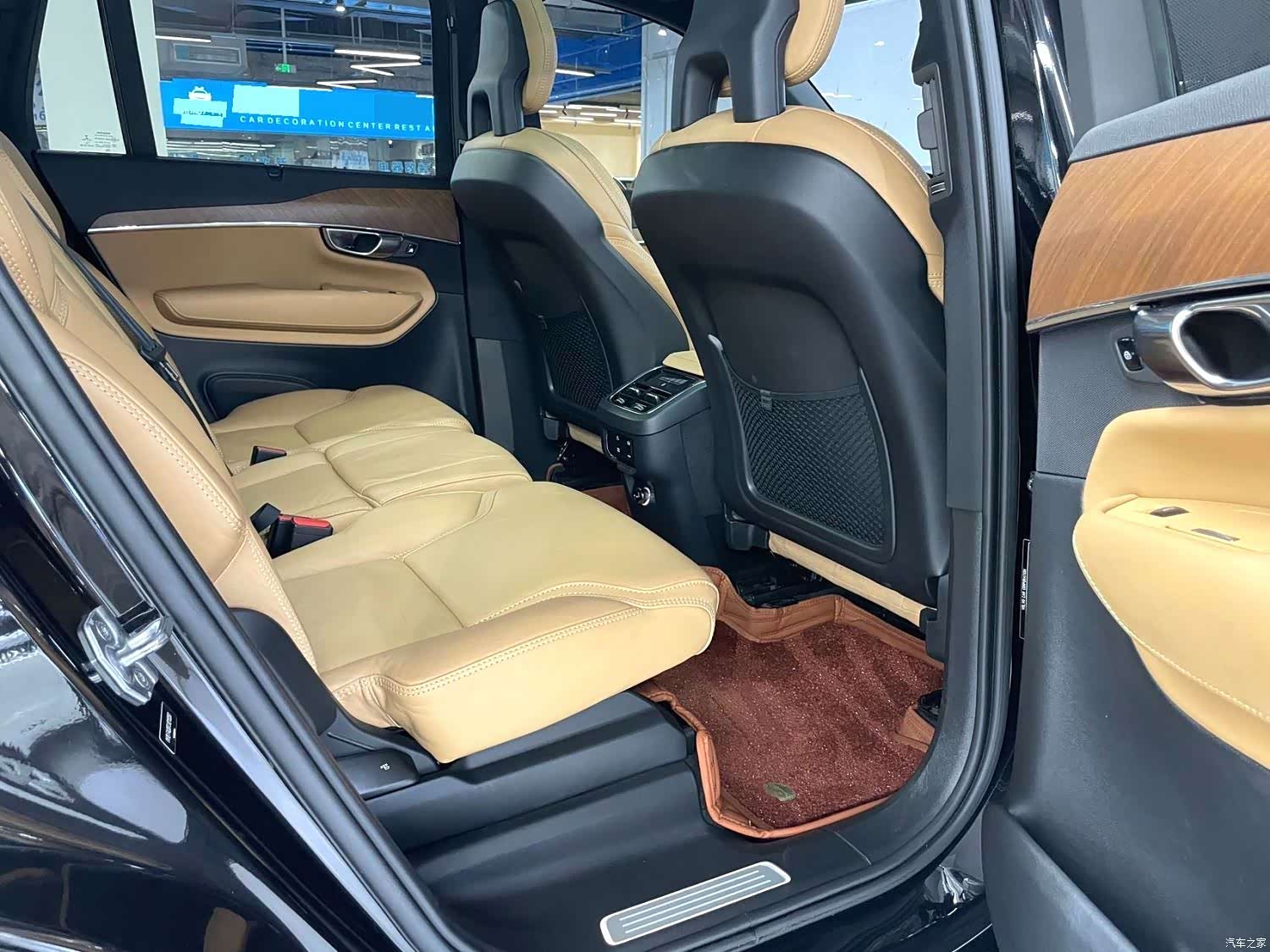 Volvo XC90, 2017 11