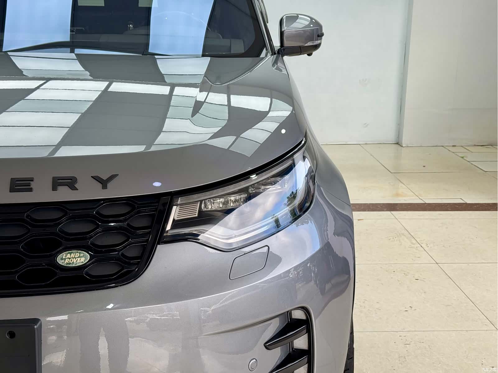 Land Rover Discovery, 2020 4