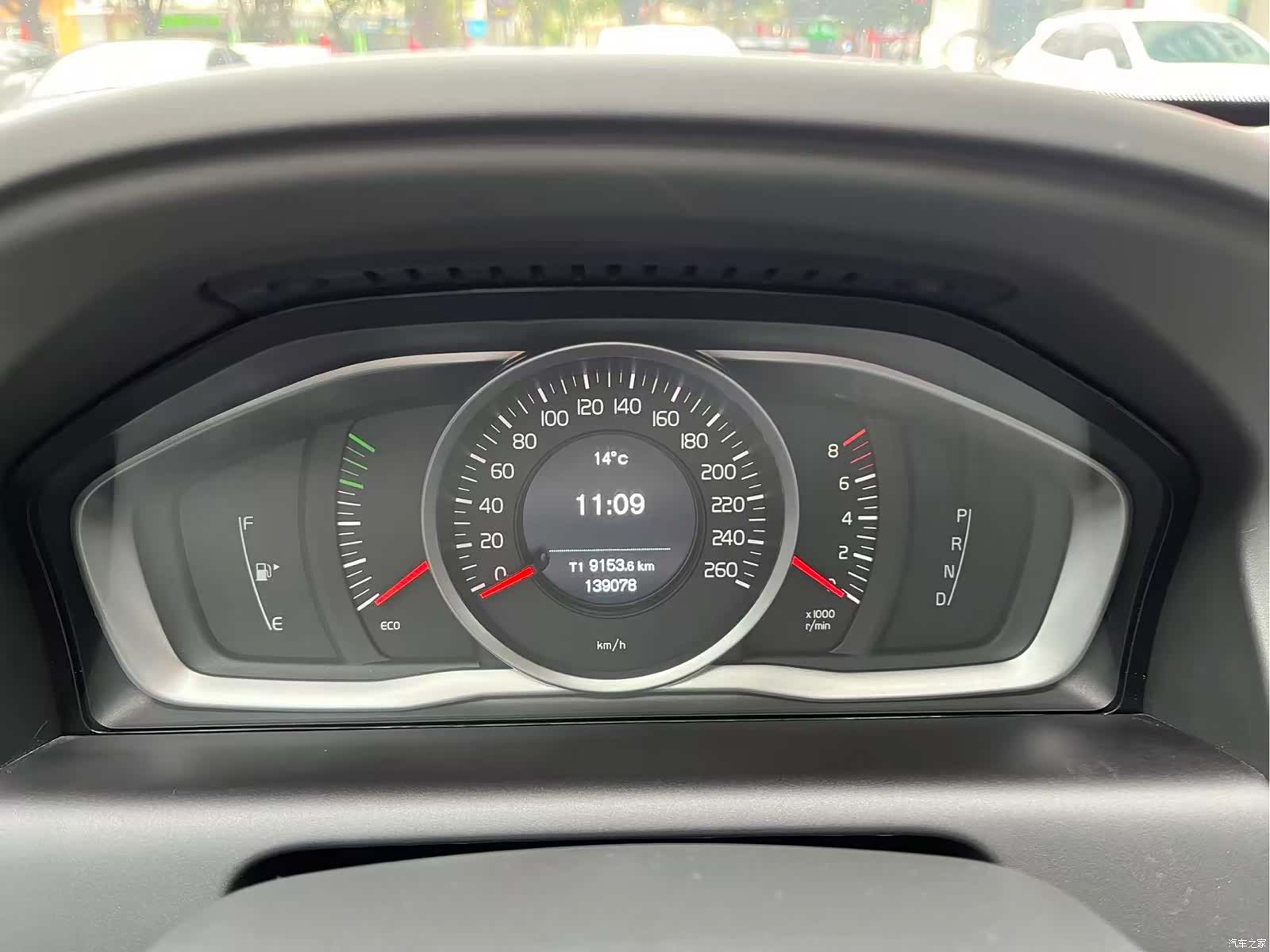 Volvo XC60, 2017 33