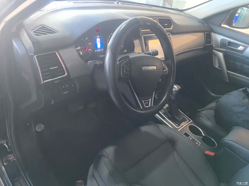 Haval H2, 2015 10