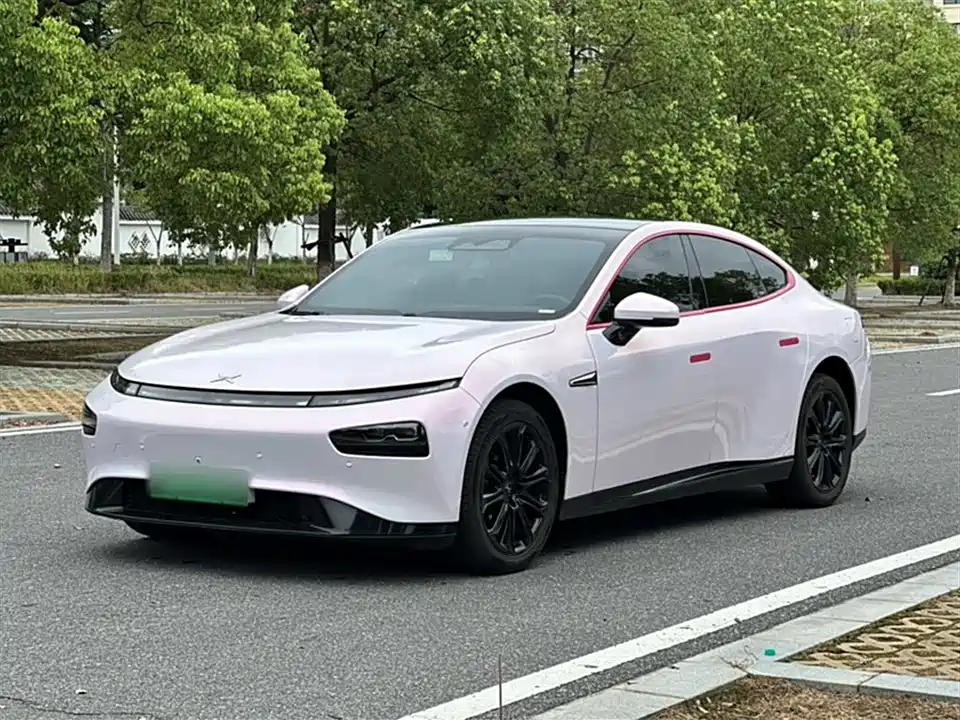 XPENG P7