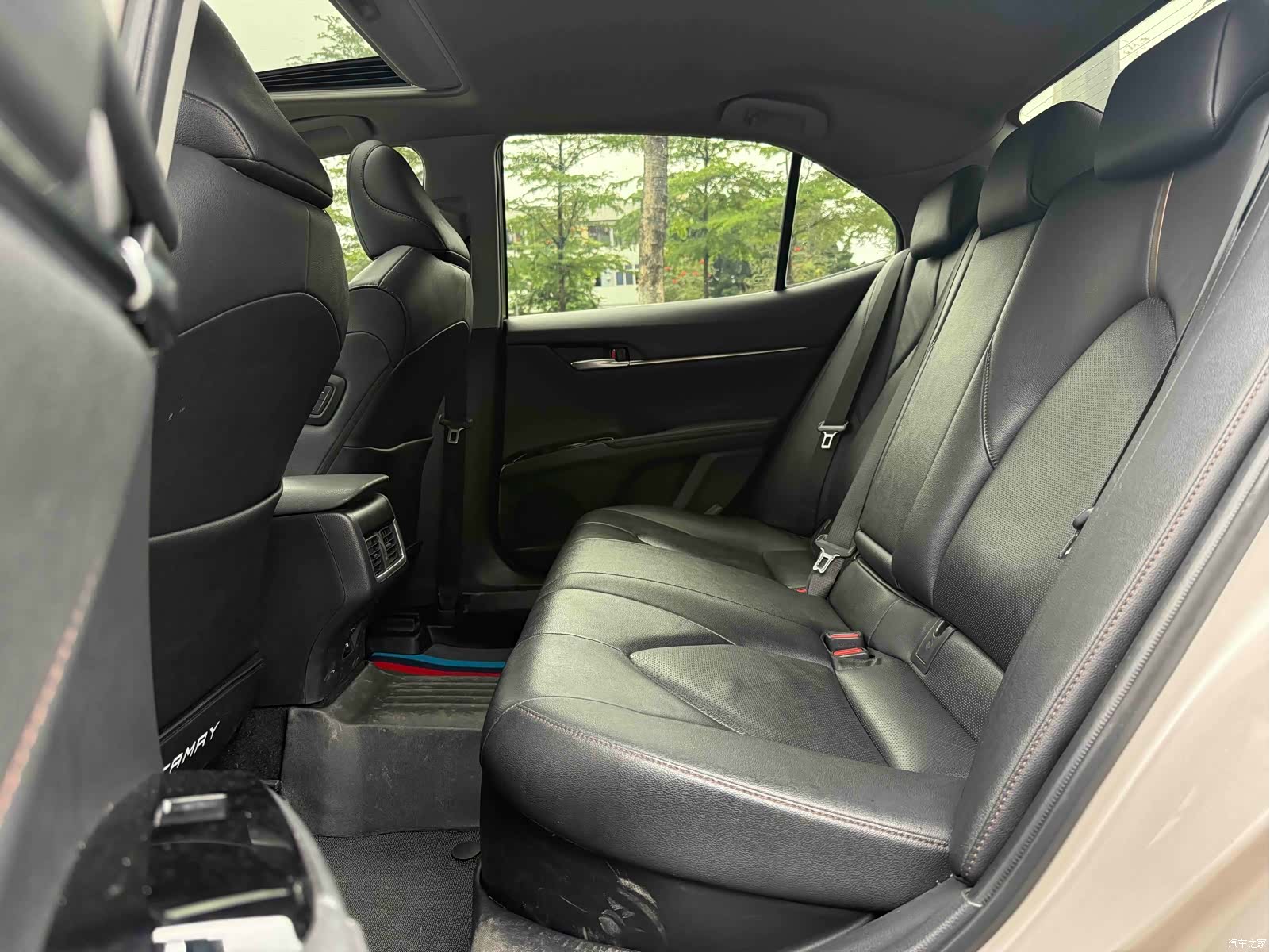 Toyota Camry, 2021 6