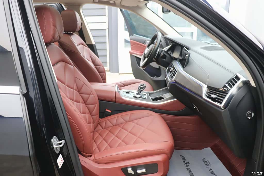 BMW X5, 2022 22