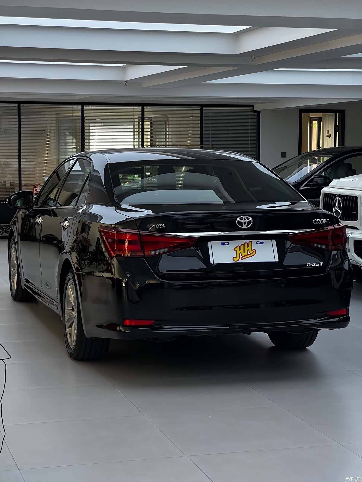 Toyota Crown, 2016 16