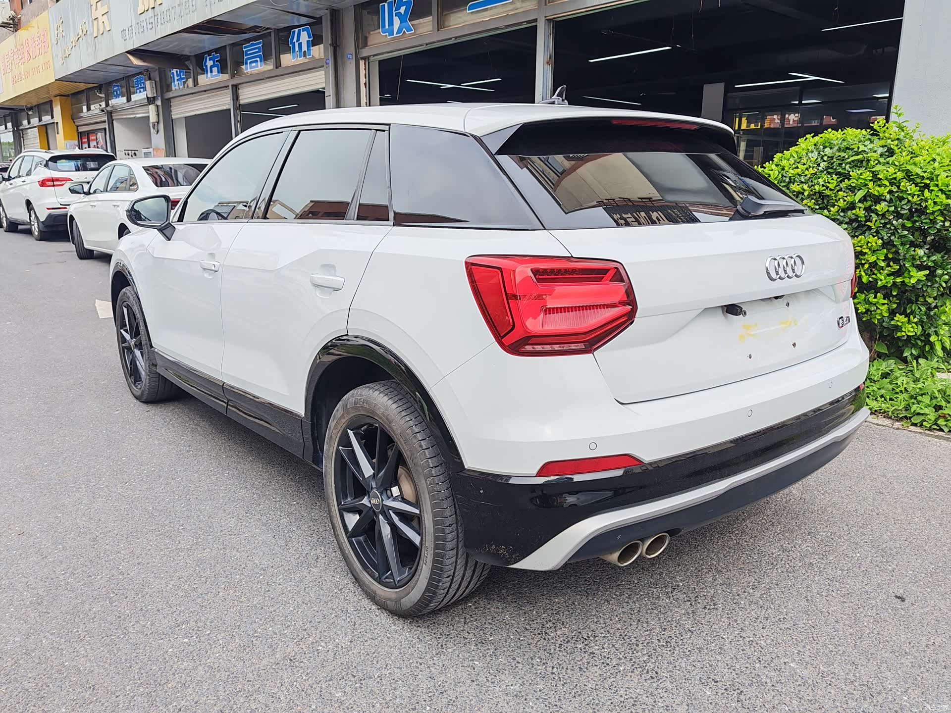 Audi Q2L, 2019 4