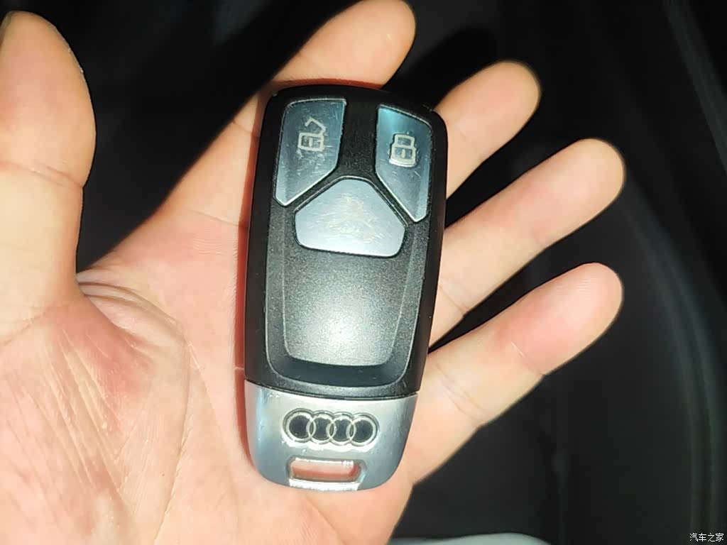 Audi Q5L, 2021 9