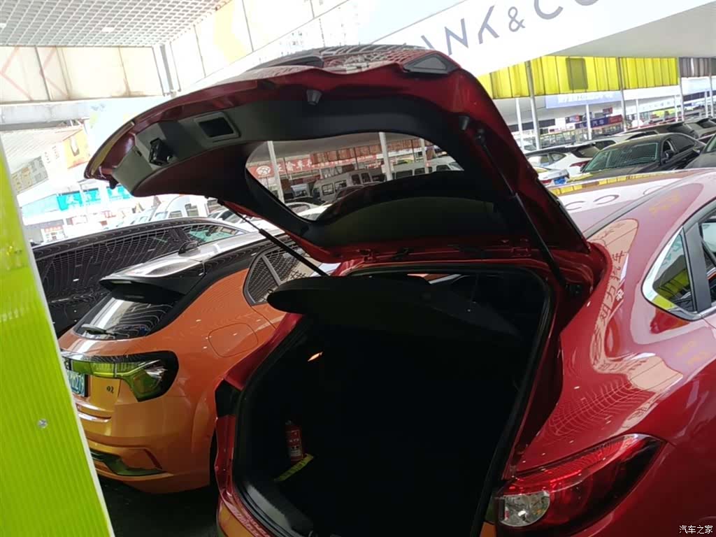 Mazda CX-4, 2019 19