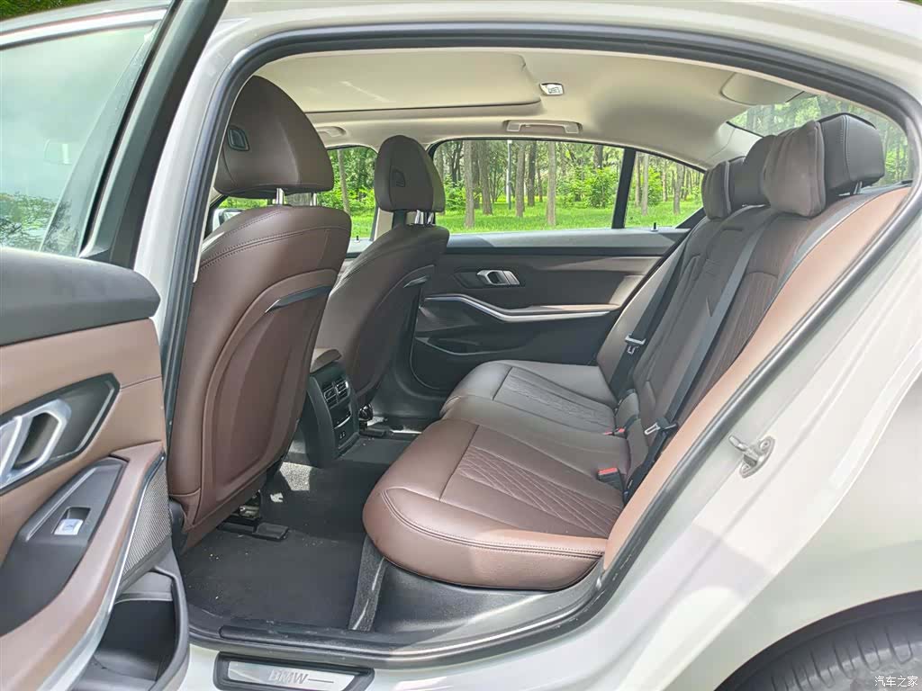 BMW i3, 2023 8