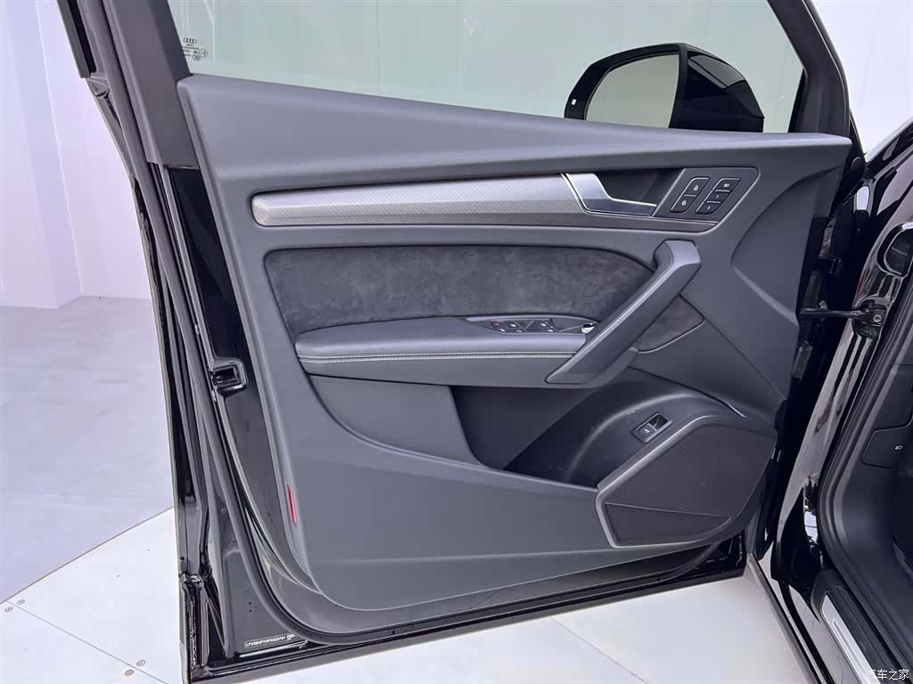 Audi Q5L, 2023 17