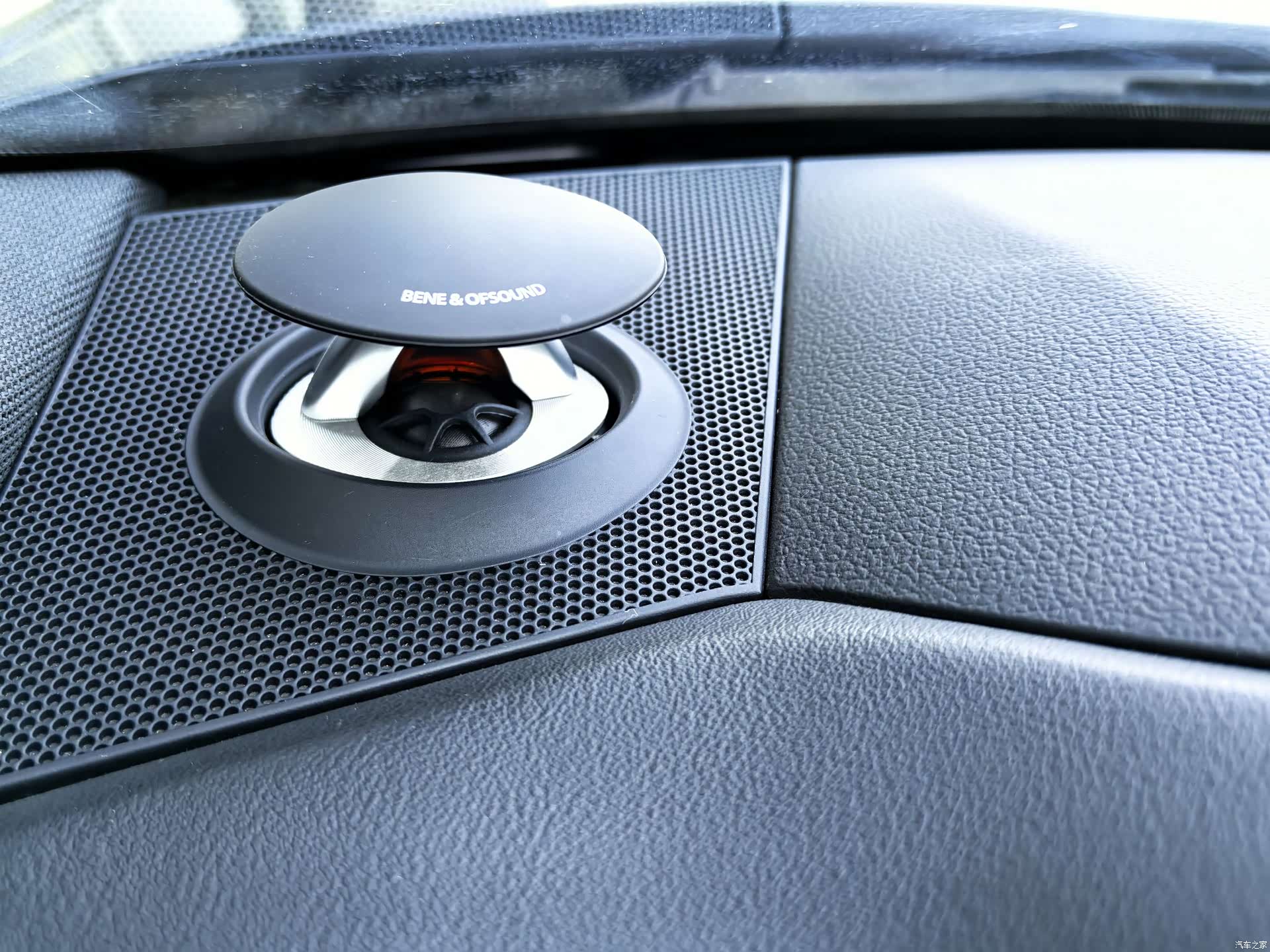 Audi A6L, 2025 11
