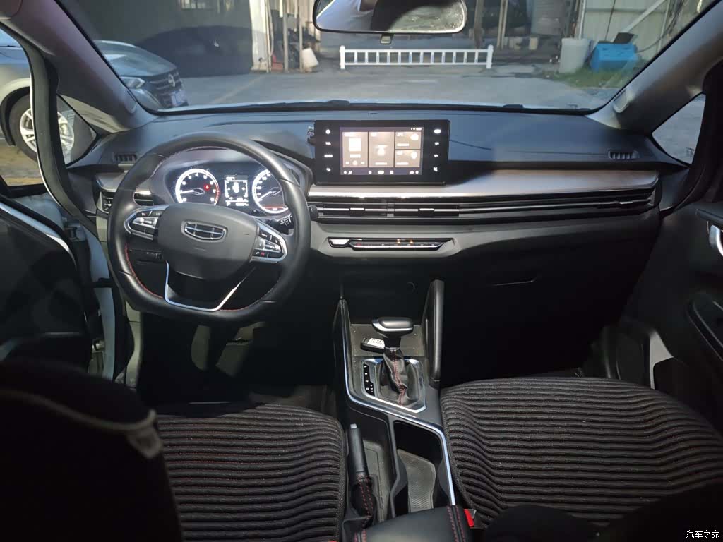 Geely X3, 2021 16