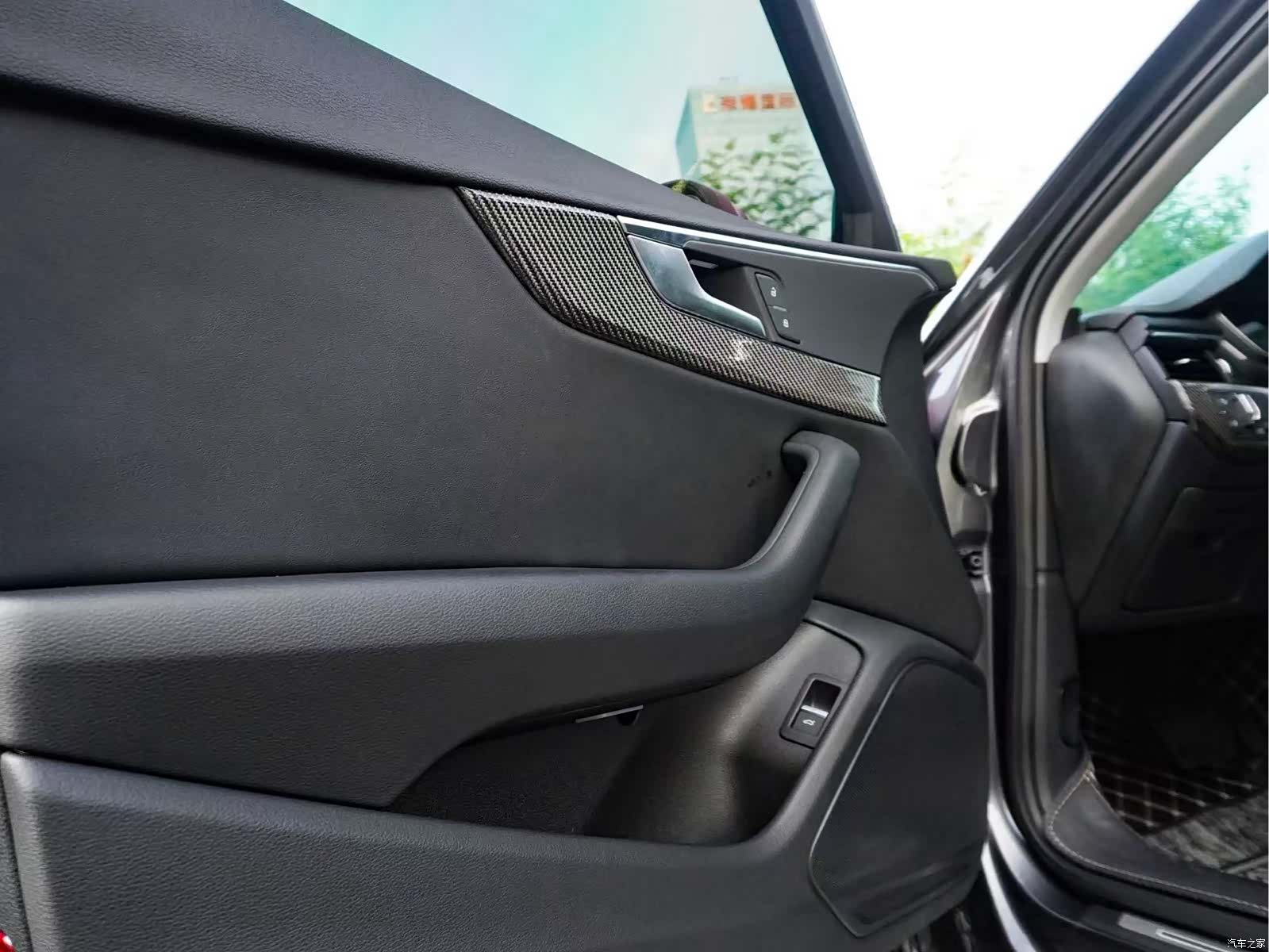 Audi A4L, 2022 21