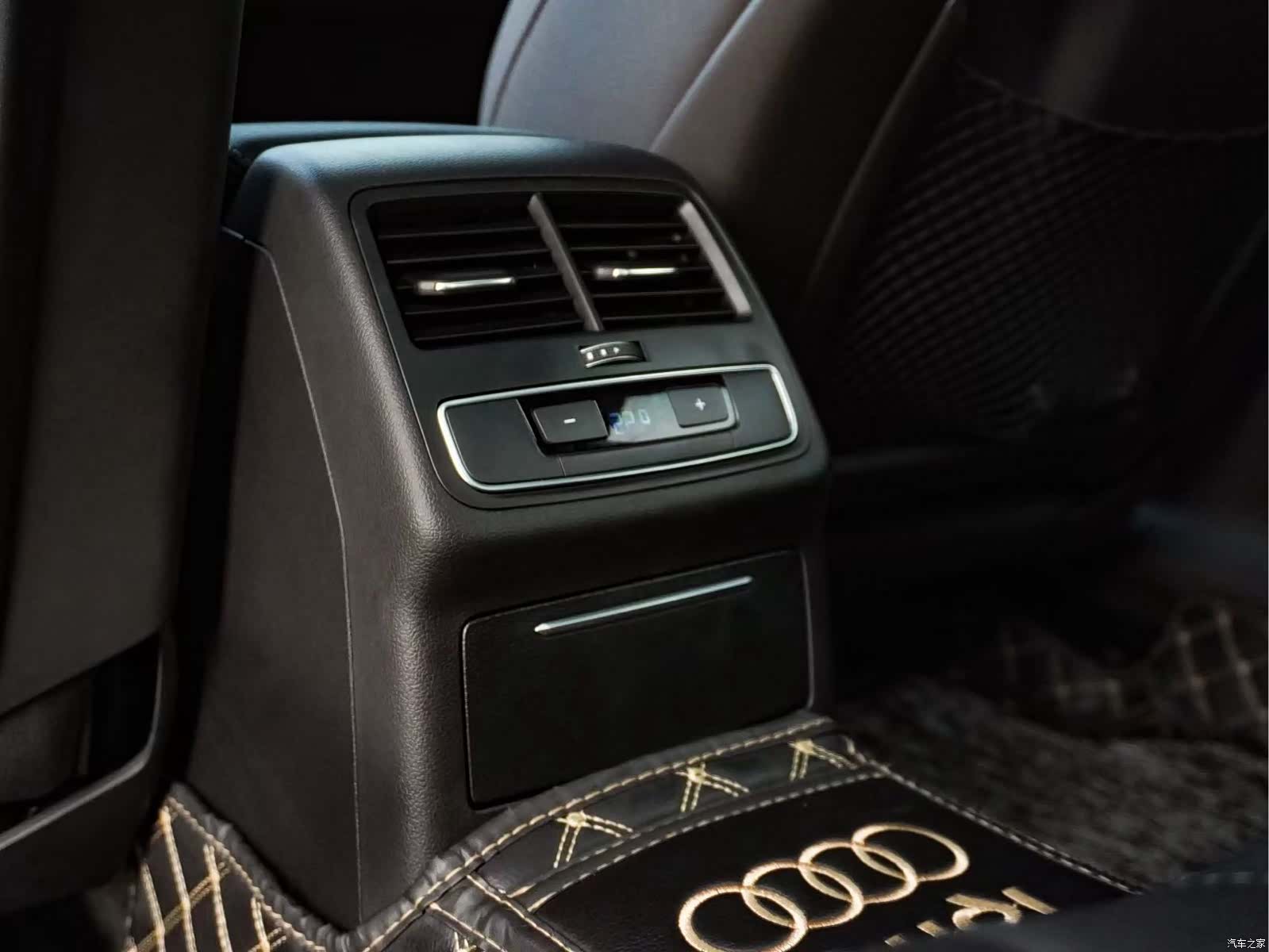 Audi A4L, 2022 15