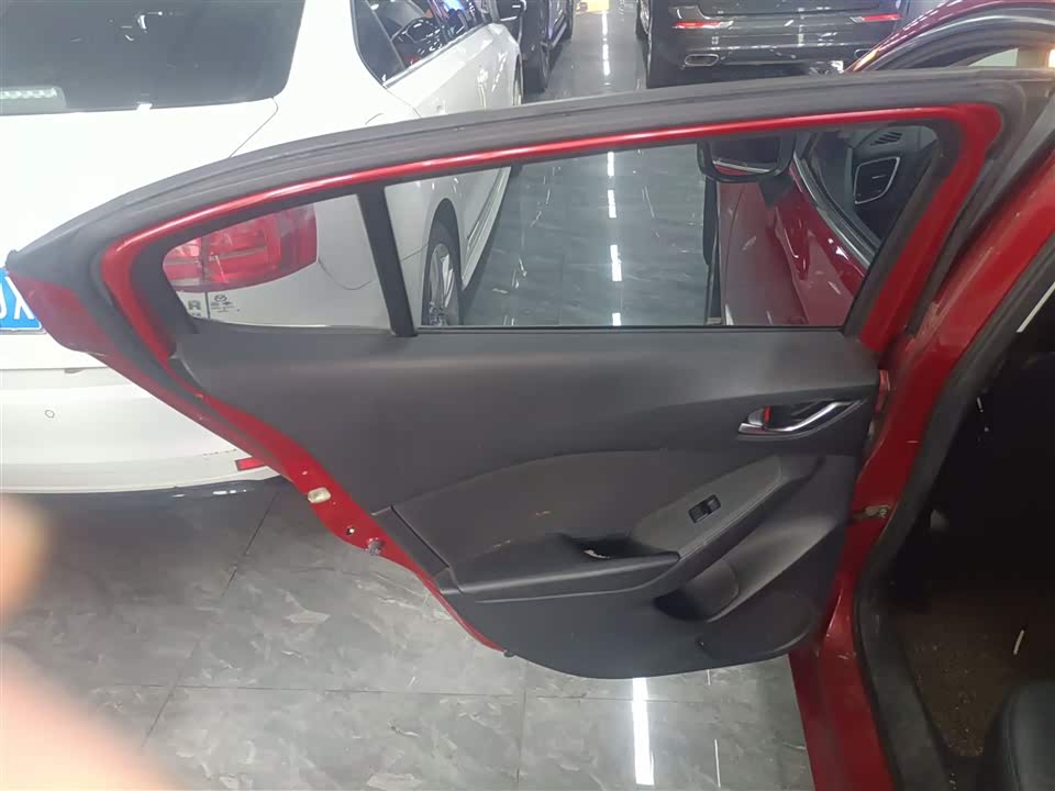 Mazda 3 Angkesaila Mazda 3 Angkesaila