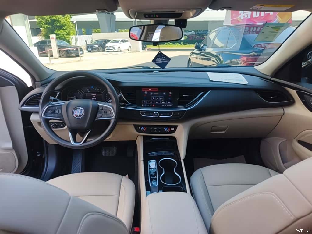 Buick Regal, 2022 10