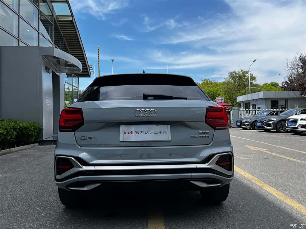 Audi Q2L, 2024 6