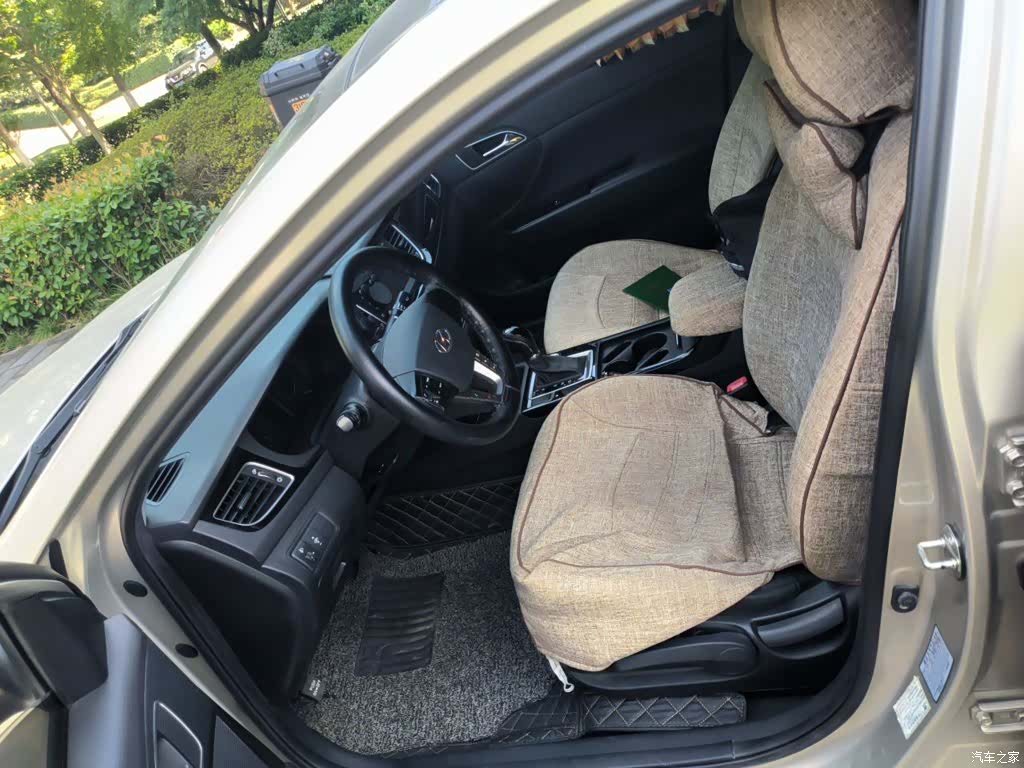 Hyundai GLS, 2016 12