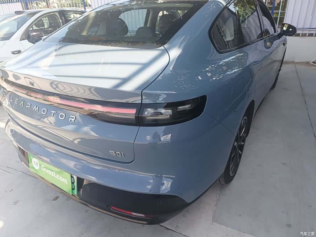 Leapmotor B01, 2025 8