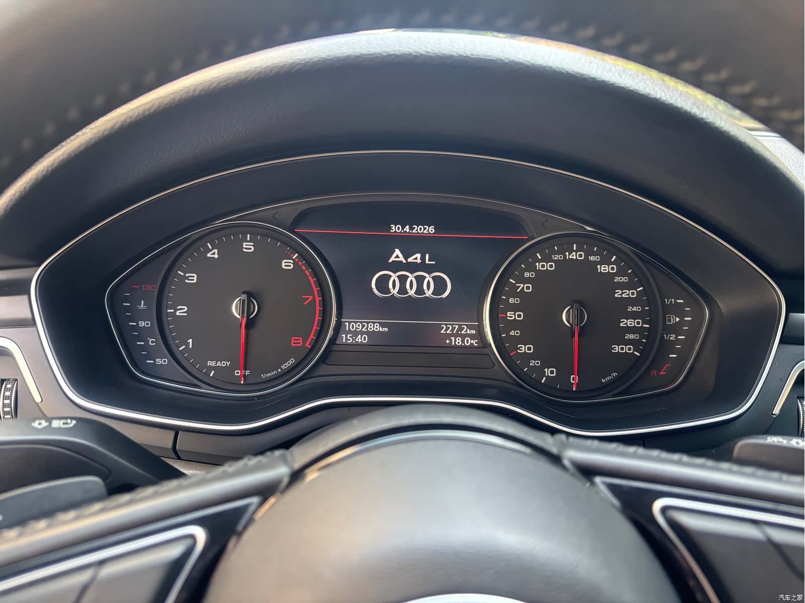 Audi A4L, 2019 9