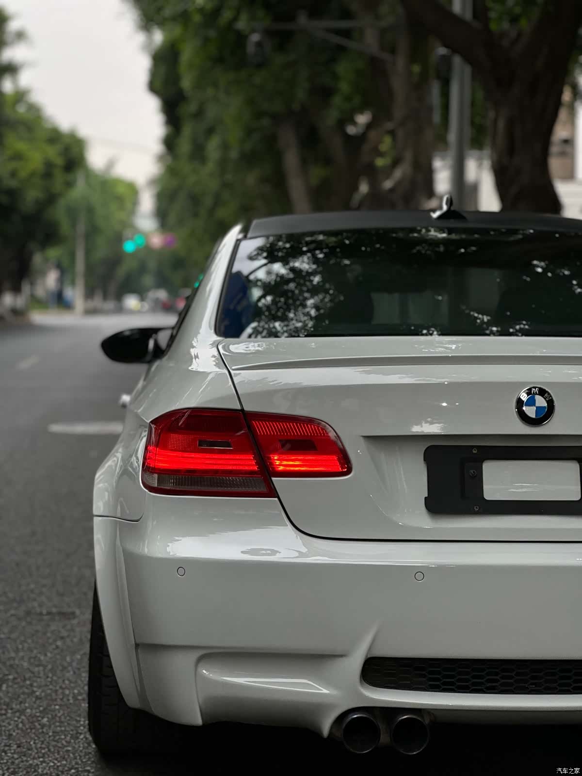 BMW M3, 2009 15