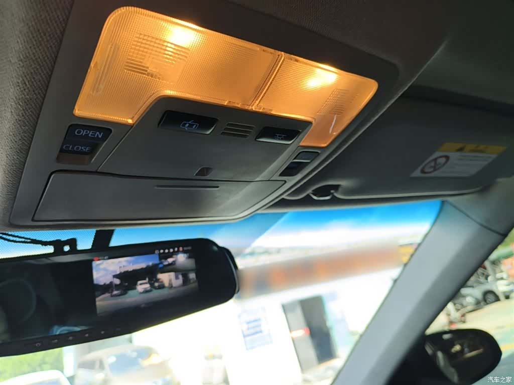 Toyota Camry, 2016 18