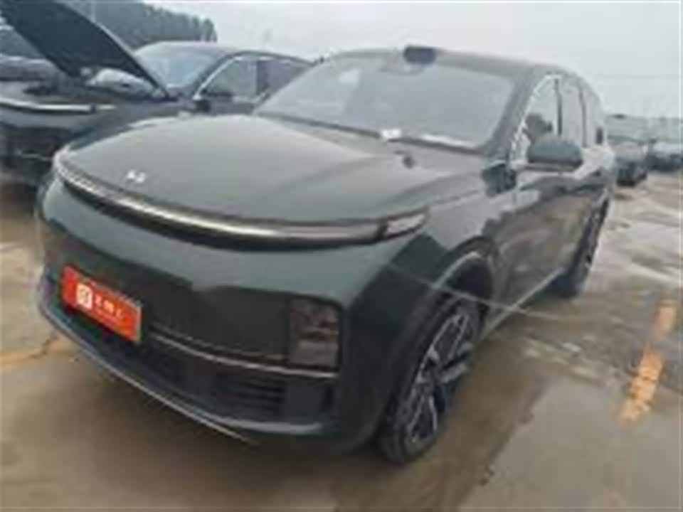 Li Auto Ideal L8