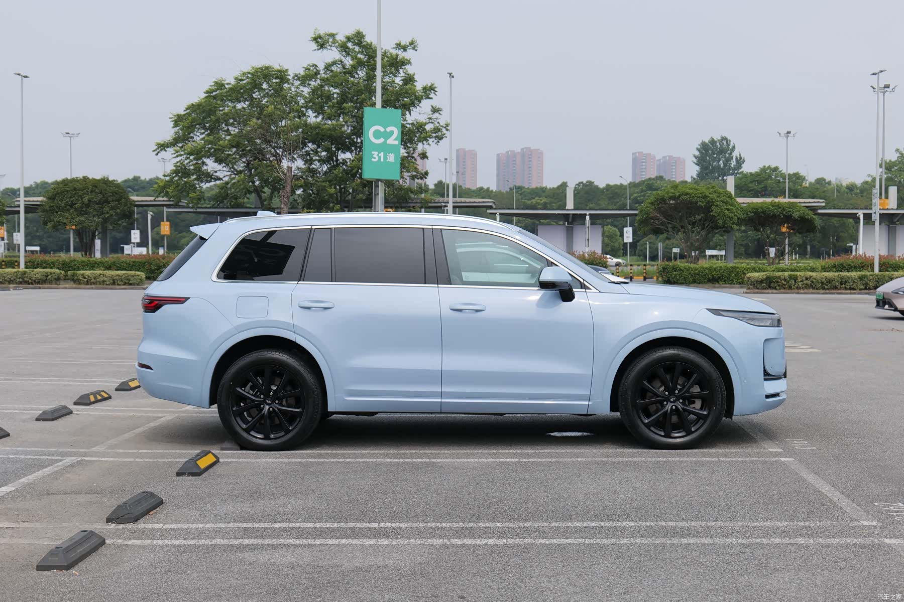 Li Auto ONE, 2021 4