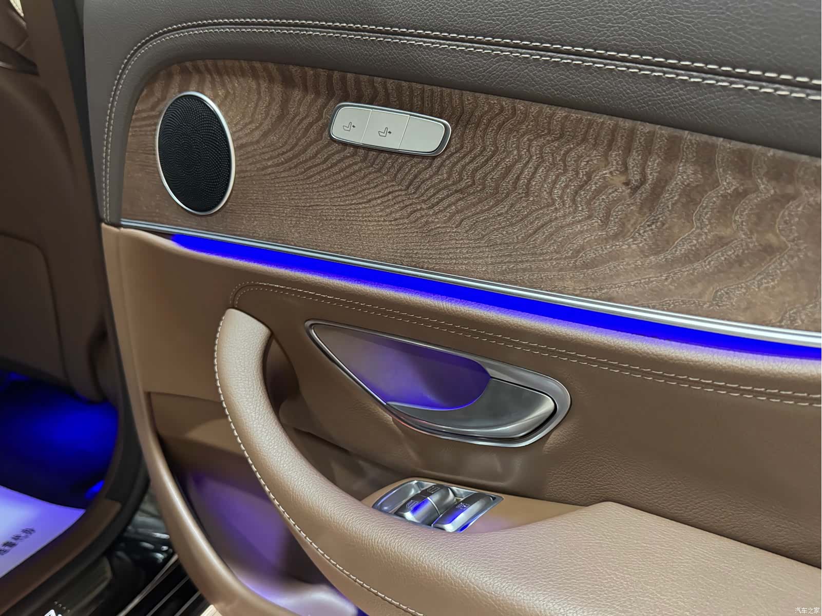 Mercedes-Benz E-Class, 2023 8
