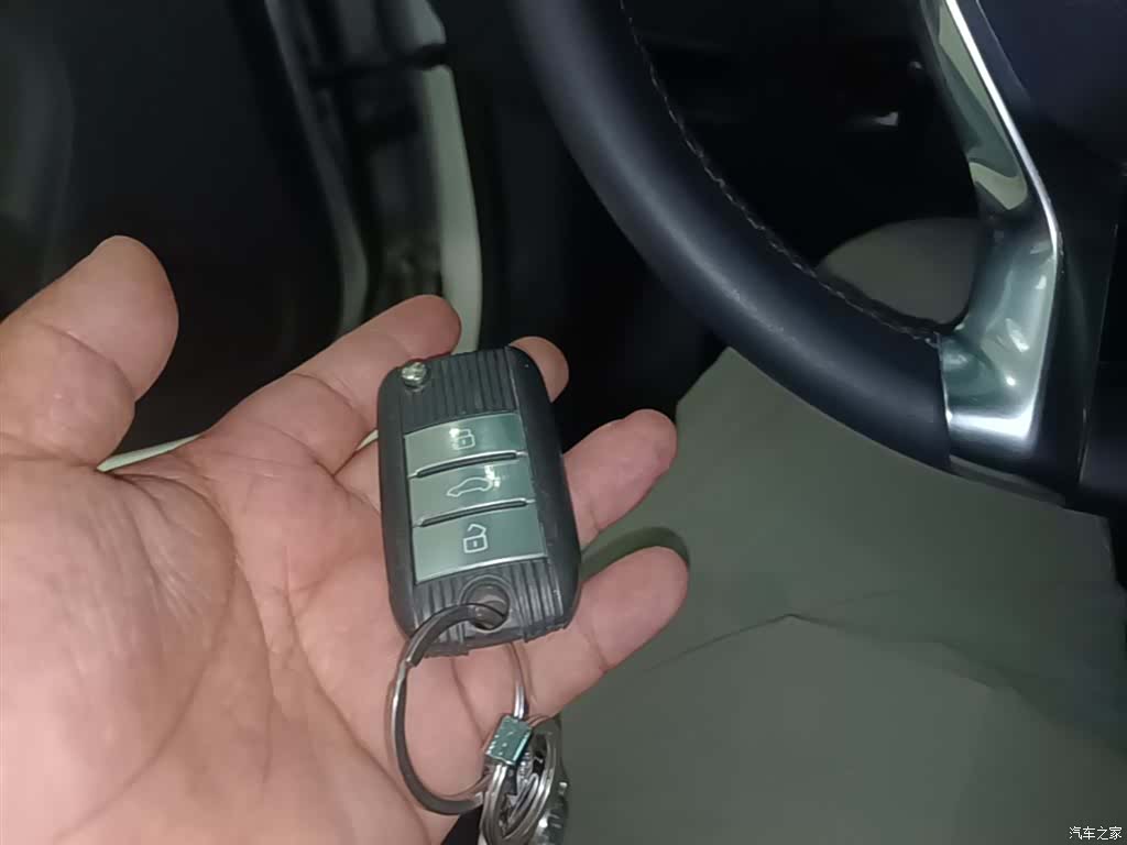 Roewe RX5, 2020 9
